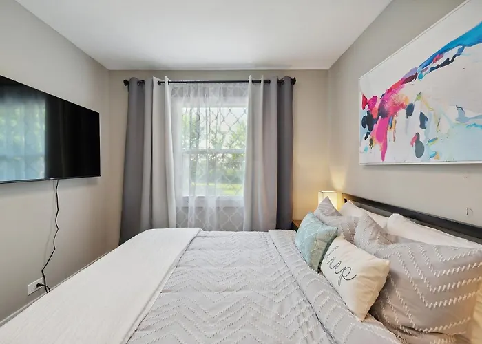 Charming Contemporary Family Glenview