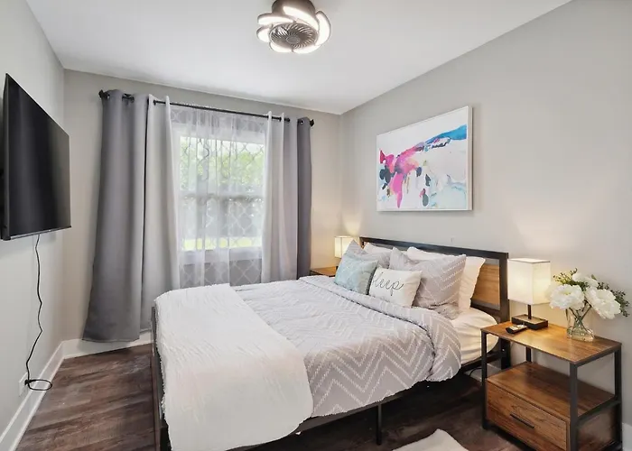 Charming Contemporary Family *